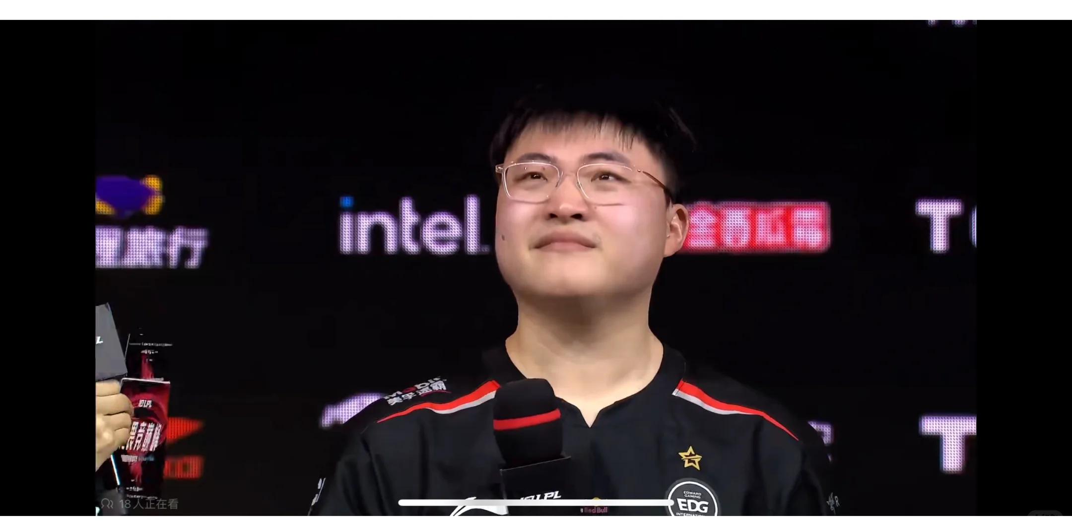 包含Uzi重返赛场，败北首场状态出色，德国队观众沸腾！的词条-爱游戏官网